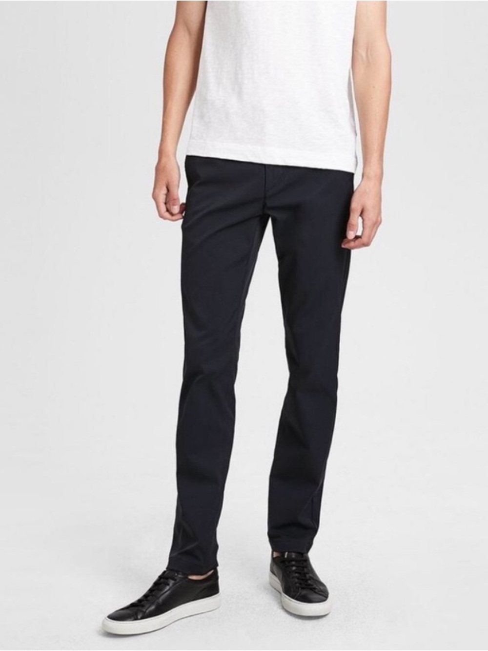 Men’s Theory Neoteric Zaine Pants Black Size 31